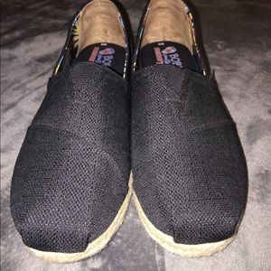 Bobs from Skechers black canvas slip-ons size 9